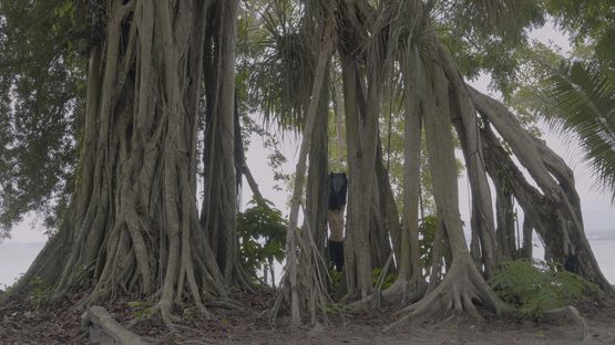 Breathe by Tong Wenmin contemporary artwork Moving Image