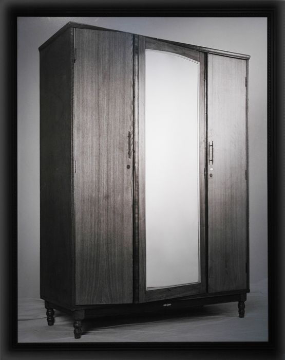 Secondhand wardrobe of 300 yuan by Birdhead contemporary artwork Photography
