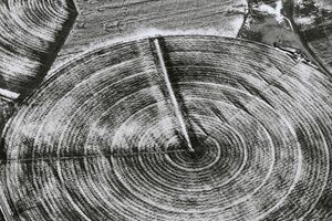 Emmet Gowin