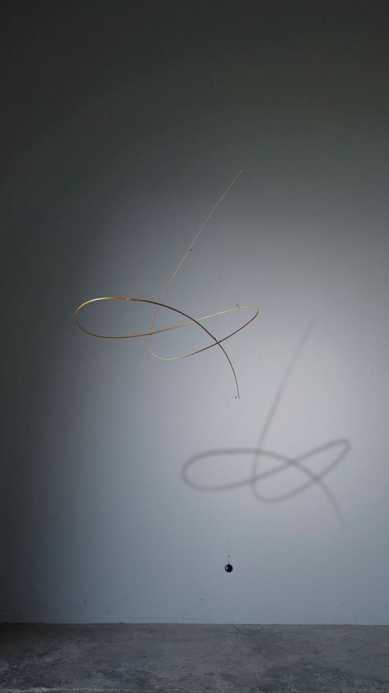 Air liner 06 by Laurent Martin Lo contemporary artwork Sculpture