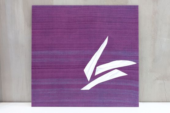 Biosa Te Violet by Ricardo Mazal contemporary artwork Painting