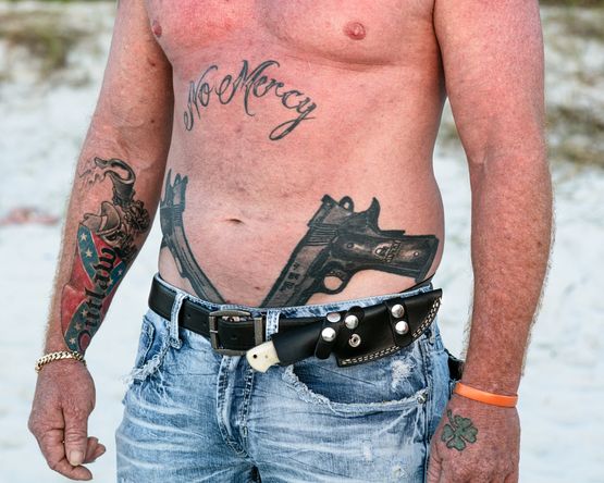 Beachgoer Naples by Anastasia Samoylova contemporary artwork Photography