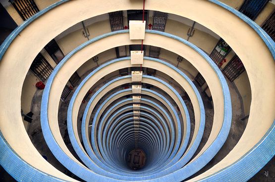 Vertical Horizon 33 Hong Kong by Romain Jacquet-Lagreze contemporary artwork Photography
