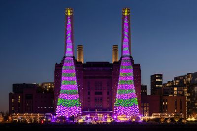 David Hockneys Huge iPad Christmas Trees Light Up Battersea
