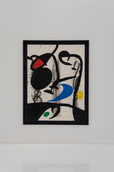 grand-triptyque-noir-by-joan-