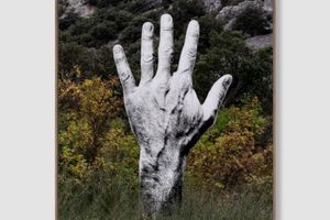 JR