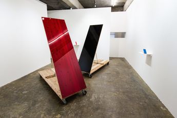 Contemporary art exhibition Tomii Motohiro Sloping Sculpture at Yumiko Chiba Associates Tokyo Japan