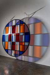 Photo-souvenir Tondo n3 situated work by Daniel Buren contemporary artwork sculpture