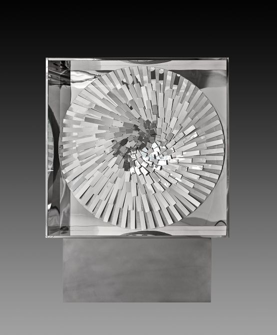 Mirror-Rotation by Heinz Mack contemporary artwork Sculpture