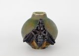 Vase 4B - Queen Bee by Johan Creten contemporary artwork sculpture