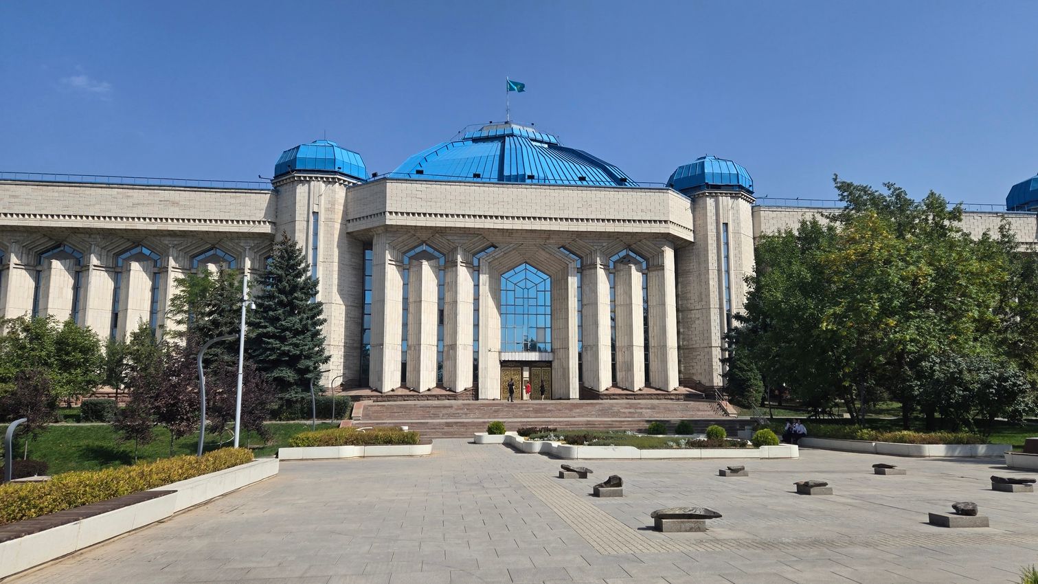 Kazakhstan Criticised Over Exhibition Cancellation Amid Alleged Chinese Pressure