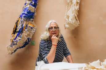 Lynda Benglis contemporary artist