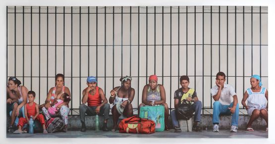 La Habana persone in attesa by Michelangelo Pistoletto contemporary artwork Sculpture