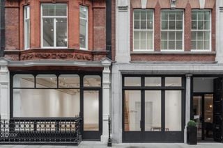 London contemporary art gallery in