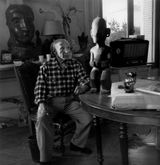 Picasso entre le portrait de Dora Maar et le statue des Iles Marquises Cannes 1955 by Lucien Clergue contemporary artwork painting photography