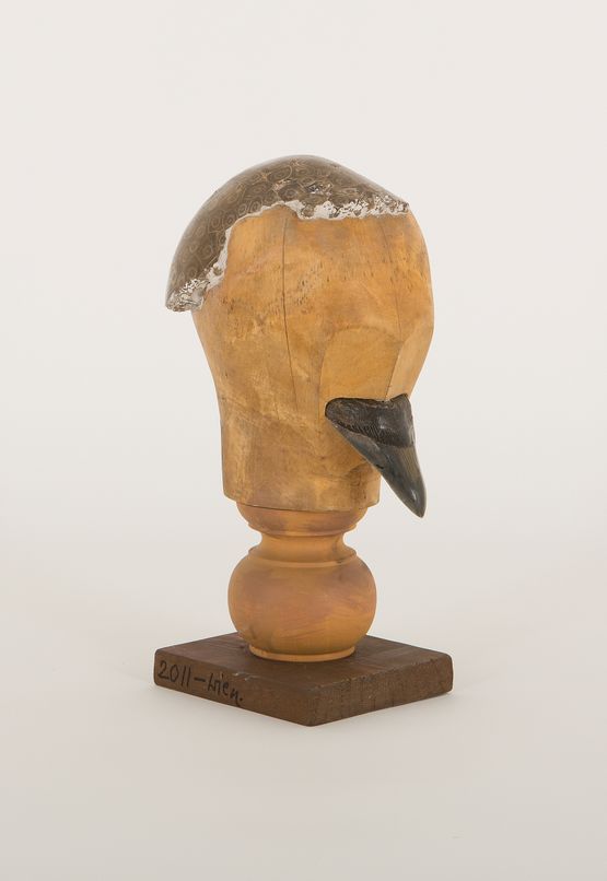 Haifischzunge by Daniel Spoerri contemporary artwork Sculpture