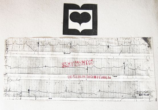 Sentimentos um poema feito com o coracao by Paulo Bruscky contemporary artwork Photography