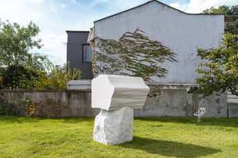 Chung Hyun contemporary artist
