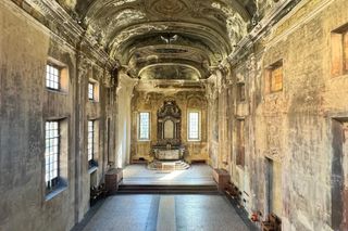 Contemporary art exhibition Marie De Villepin WHITE NOISE at Chiesa Di San Vittore E 40 Martiri