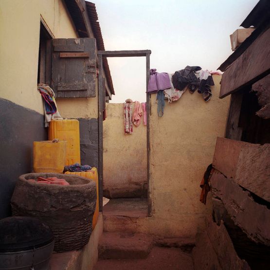 Douche a Munford Ghana by Denis Dailleux contemporary artwork Photography