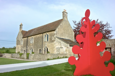 Alexander Calders Outdoor Mobiles and Stabiles at Hauser  Wirth Somerset