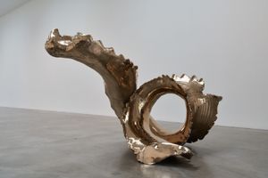 Lynda Benglis