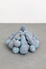 Ninho by Estevan Davi contemporary artwork sculpture