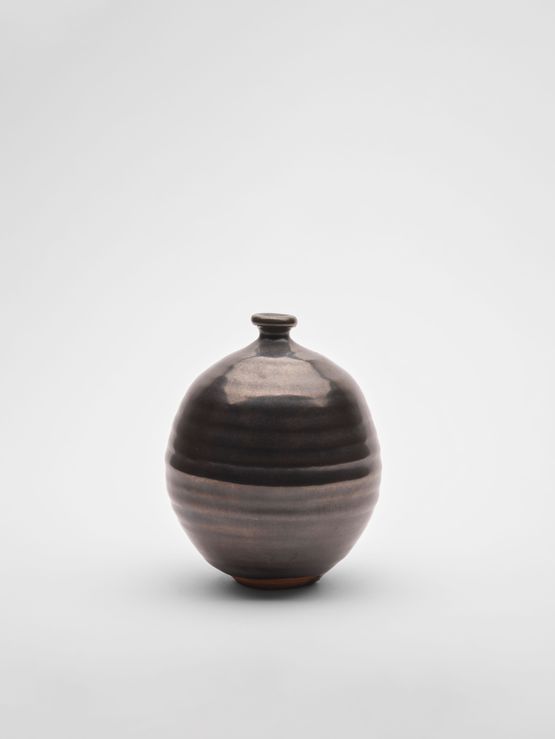 Weed Pot by Doyle Lane contemporary artwork Sculpture