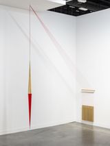 Zurigo by Artur Lescher contemporary artwork sculpture