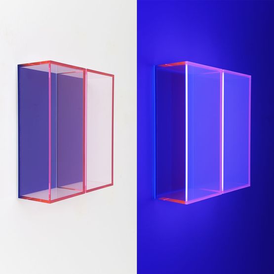 Colormirror satin dark blue redframe knokke by Regine Schumann contemporary artwork Sculpture
