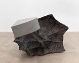 Geometria nelle mani - triangolo semi-curvo by Giuseppe Penone contemporary artwork sculpture