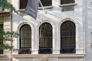 New York 69th St contemporary art institution in