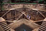 Women in a step well Rajasthan India by Steve Mccurry contemporary artwork photography