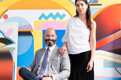 Dubai Gallery CARBON 12 Turns 16