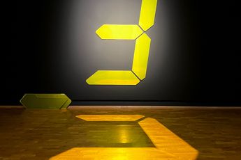 Tatsuo Miyajima contemporary artist