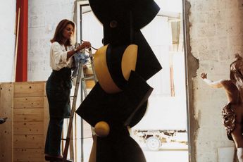 Sophia Vari contemporary artist
