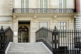 Acquavella Galleries contemporary art gallery in New York United States