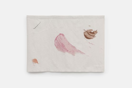 Clueless by Mimosa Echard contemporary artwork Textile
