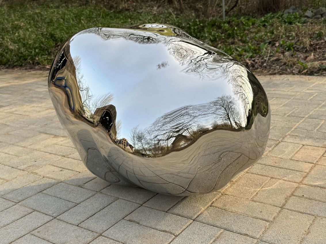 Wilhelm Mundt, Trashstone 851, 2025 Production waste in stainless steel, polished 59 (h) x 77 x 64 cm / 23¼ (h) x 30¼ x 25¼ in, unique