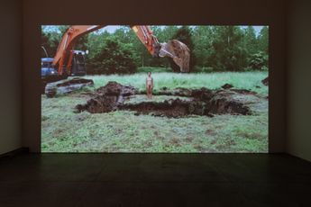 Contemporary art exhibition Regina Jose Galindo Tierra at MoMA PS1 New York United States