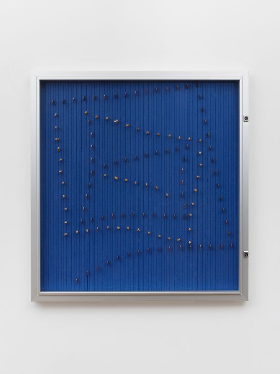 untitled continuous dotted line 1 by Gabriel Kuri contemporary artwork Sculpture