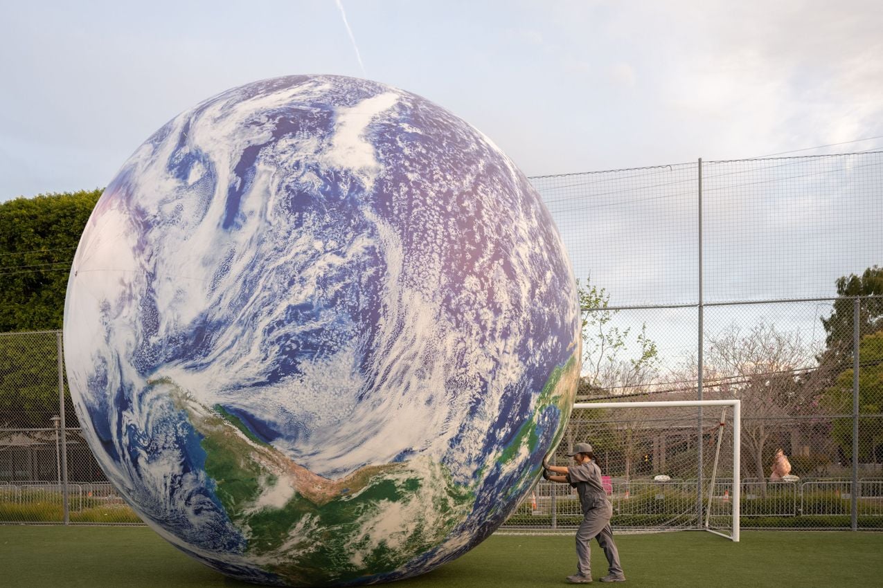 ‘Art Is the Ideal Placeholder for Derelict Real Estate’: Hot Takes and Hangovers at Frieze Los Angeles