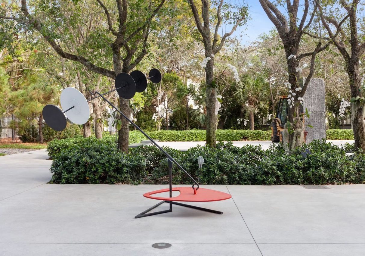 Alexander Calder