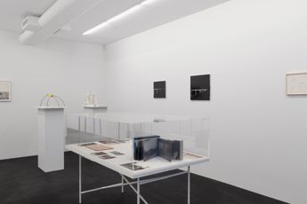 Contemporary art exhibition Isa Genzken Projects for Outside - ISA USA at Galerie Buchholz