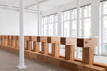 Carl Andre contemporary artist