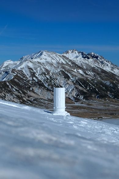 The Artists Using Minerals to Challenge Technological Acceleration