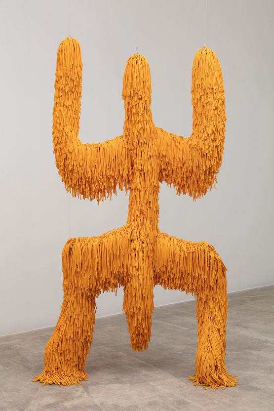 Your husband by Antonio Dias contemporary artwork Sculpture