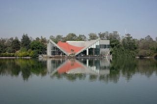 LagoAlgo contemporary art institution in