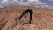 Fly the Wind by Tong Wenmin contemporary artwork Moving Image