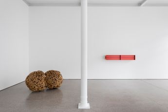 Contemporary art exhibition Group Exhibition Wiggle at Galerie Greta Meert Brussels Belgium